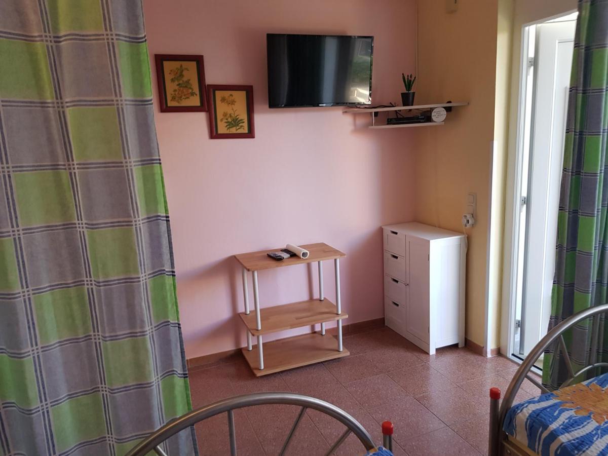 Zino Apartment Umag Bagian luar foto