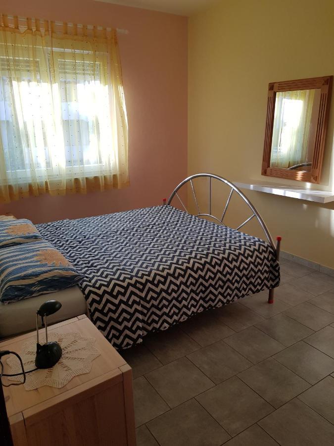 Zino Apartment Umag Bagian luar foto