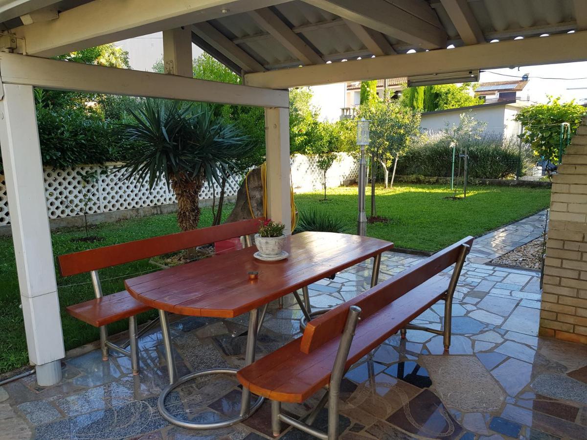 Zino Apartment Umag Bagian luar foto