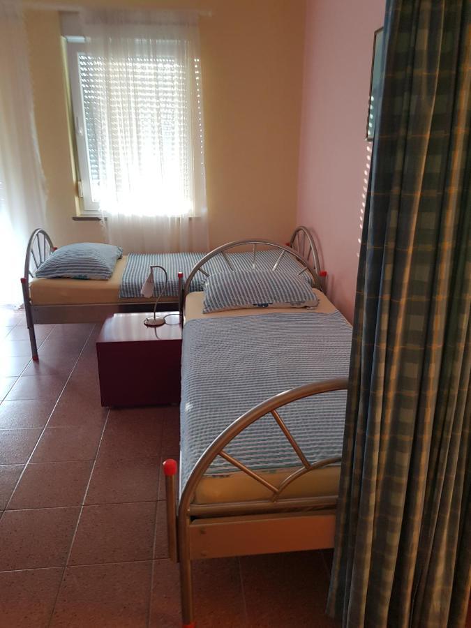 Zino Apartment Umag Bagian luar foto
