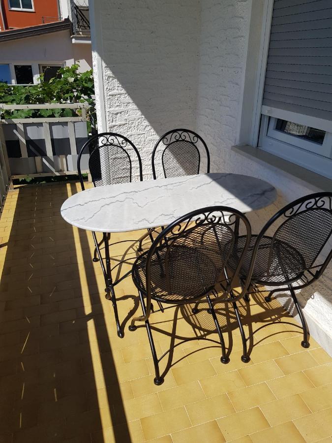 Zino Apartment Umag Bagian luar foto