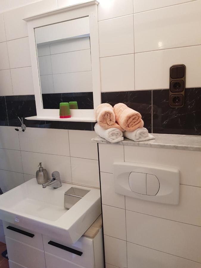 Zino Apartment Umag Bagian luar foto